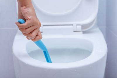 Làm thế nào để khử mùi hôi toilet?